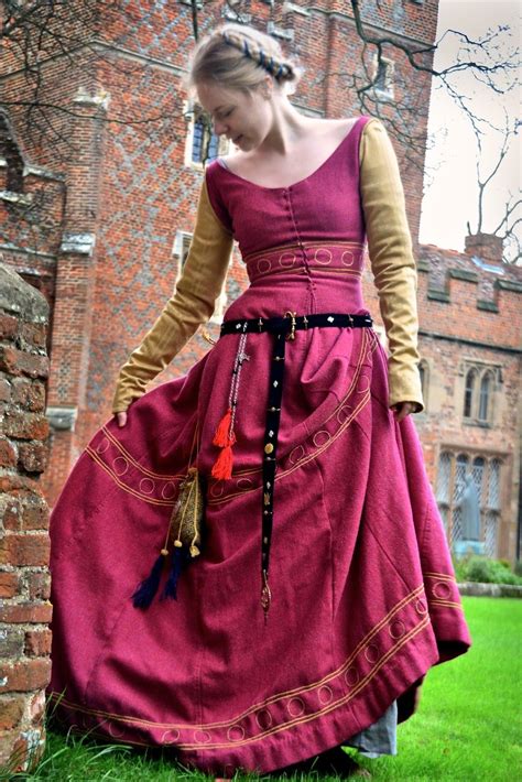 Isabel Northwode Costumes Medieval Fashion Renaissance Dresses