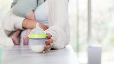 Paced Bottle Feeding Benefits And Guidance Forbes Health