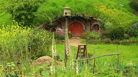 Building A Hobbit House For Under 5000