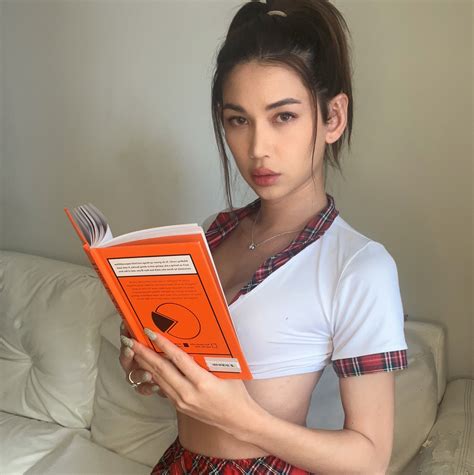 Throne | Bella Hancock | My Wishlist