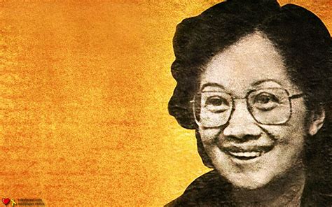 Aquino avoided the limelight, and was more comfortable among priests and nuns than politicians. Pres. Corazon 'Cory' Aquino's First Death Anniversary | TonSanity.