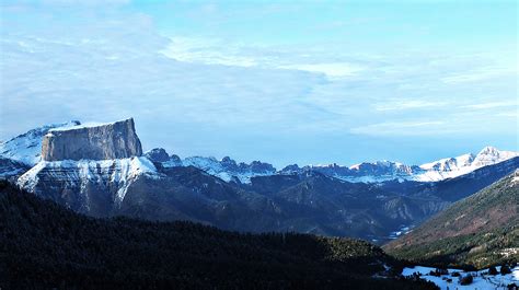 Mont Aiguille - Mountain in France - Thousand Wonders