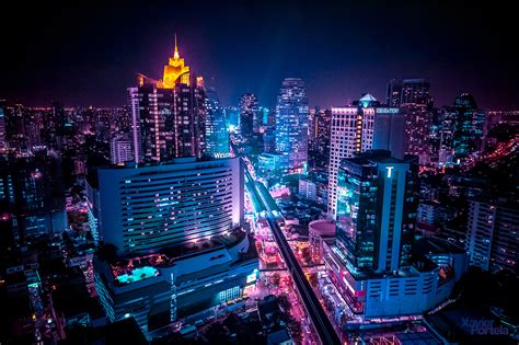 Marvelous Pictures of Bangkok at Night by Xavier Portela - Fubiz Media