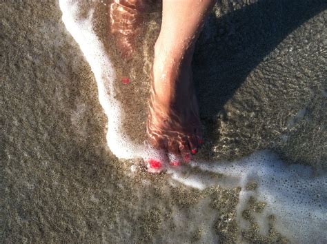 Feet In The Water Toes In The Sand North Miami Beach Florida North Miami Beach Hair Wrap