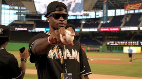 Devante Parker Threw Out The First Pitch At Last Nights Marlins Game