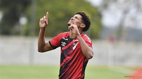 Check spelling or type a new query. Athletico Paranaense - Site Oficial » Mais uma vitória da ...