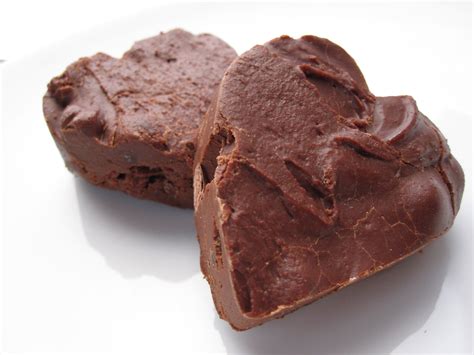 From here wrap the fudge tightly in plastic wrap, then in aluminum foil, and then finally place in. Yum Alert: Microwave Fudge | The Luxury Spot