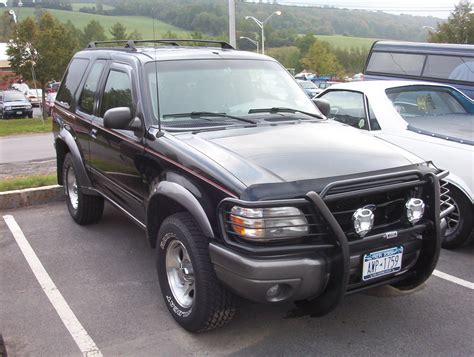 Detailed features and specs for the used 1999 ford explorer including fuel economy, transmission, warranty, engine type, cylinders, drivetrain and more. pinstripefan90 1999 Ford Explorer Sport Specs, Photos ...