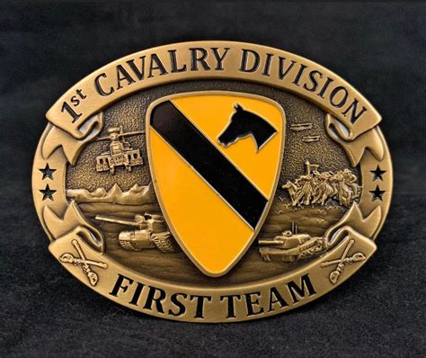Us Military Army 1st Cavalry Division Csib First Team Insignia Oval