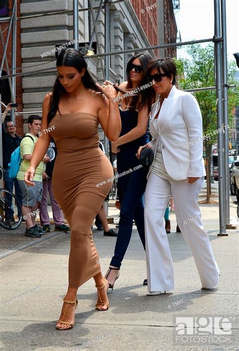 The Kardashians Go Apartment Hunting In New York While Filming An