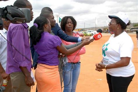 Angola Lança Campanha Contra O Tétano Para Proteger Mulheres De Idade