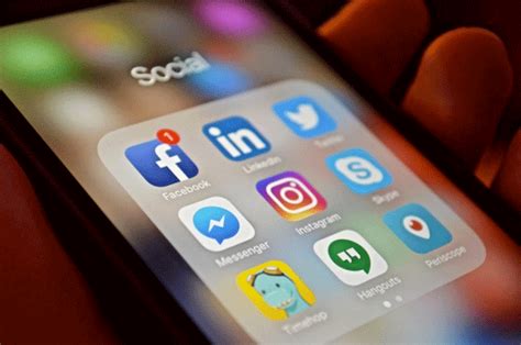 Social Media Icons On Phone Mycil