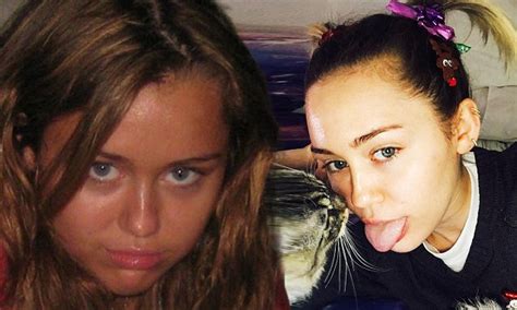 Miley Cyrus Posts Throwback Photo Of Herself On Instagram Daily Mail