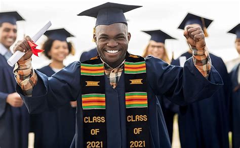Kente Stole Class Of 2022 African Kente Cloth Graduation Stole Sash Amazonca Clothing Shoes