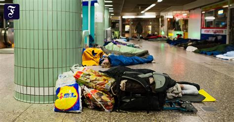 In Frankfurt Hilft Ein Kältebus Obdachlosen