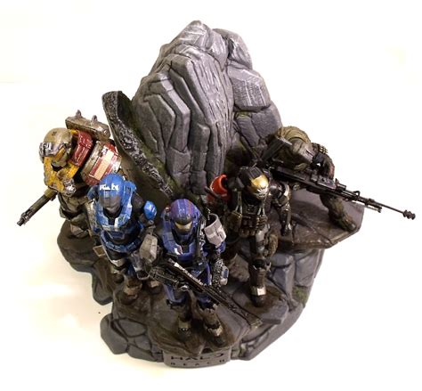 Review Halo Reach Legendary Edition Noble Team Statue