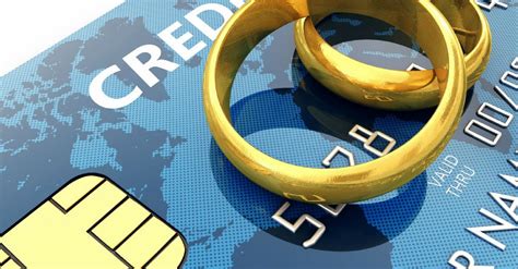 Joint credit cards are slowly disappearing as authorized users become the preferred way for multiple people to use one credit card account. Who's Responsible to Pay Joint Credit Card Debt After Separation or Divorce | Hoyes Michalos