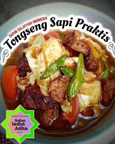 1 kg daging sapi (sengkel / sandung lamur enak), 5 lbr kol, iris kasar, 1.5 l santan dr 1 btr kelapa, 15 bh cabe rawit utuh, seruas lengkuas dimemarkan, 4 lbr daun salam, 1 btg kecil kayu manis, 2 btg sereh dimemarkan, 2 bh tomat potong2, 4 sdm kecap manis, secukupnya garam. Resep TONGSENG SAPI PRAKTIS