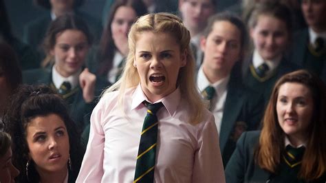 Derry Girls 2017 La Scheda Della Serie Tv Cinemagay It