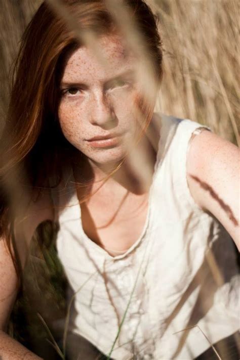 luca hollestelle red hair woman beautiful faces photography freckles girl