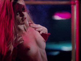 Nude Video Celebs Joanna Shimkus Nude Harriet Harper Nude Honor