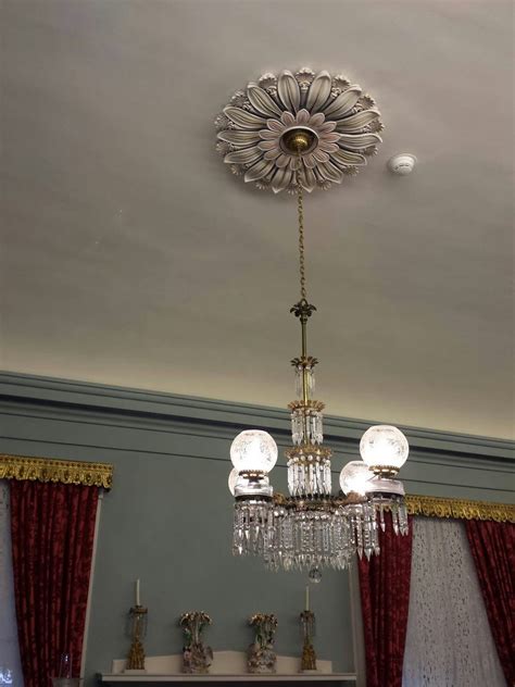 A ceiling medallion is an ornamental decorative feature, usually round in shape, that is used to dress up a ceiling. Pin by J.t. Abner on Ideas for the House in 2019 | Dining ...