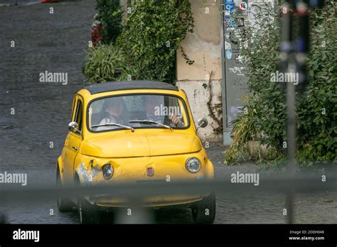Rome Italy 25 November 2020 Tom Cruise In A Yellow Fiat 500 During The