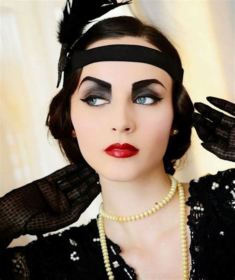 Pin By Людмила ПЛИС On ВИНТАЖ 4 Flapper Makeup Great Gatsby Makeup