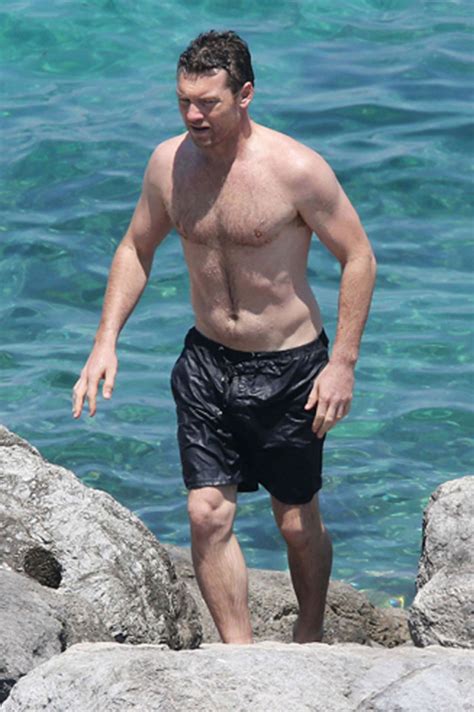 Shirtless Male Celebs Sam Worthington