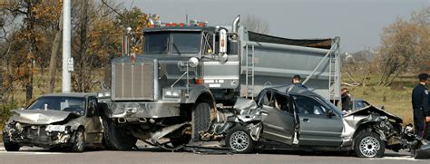 Trucking Accident Attorneys Truck Accident Lawyer Tulsa Truck Wreck