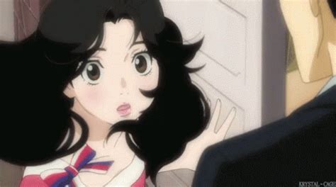 Later, when reminiscing about her dead mother, tsukimi goes to see a spotted jellyfish she named clara at a local pet store to cheer her up. Anime Funny GIF - Anime Funny PrincessJellyfish - Discover ...