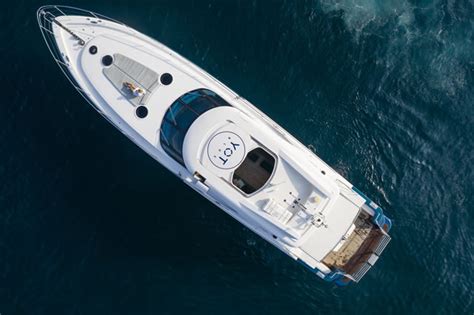 Boat Charters Gold Coast Yot Blue Luxury Cruises Corporate Cruises