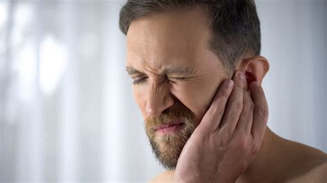 Ear Pain Relief Guide 6 Best Home Remedies For Ear Aches
