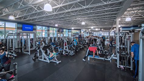 15m Crunch Fitness Gym To Open In Plaza Del Caribe News Is My Business