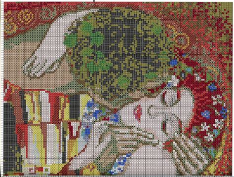 Free cross stitch patterns and free charts available for download. Free Cross Stitch Pattern G.Klimt "The kiss" | DIY 100 Ideas
