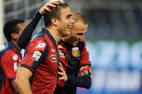 Genoa has finally booked their seat in serie a for the next season, as they have shown massive character alongside some luck in the last 5 game weeks. Pagelle Genoa-Atalanta 2-2: Matri top player, Baselli è il ...