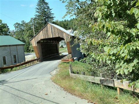 Willard Twin Covered Bridge Village Of North Hartland Vermont