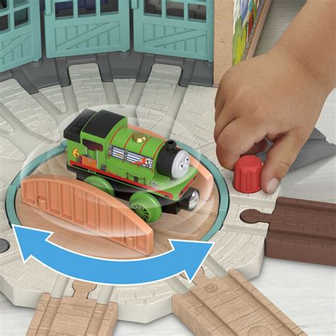 Fisher Price Thomas Friends Wooden Railway Tidmouth Sheds Starter Train