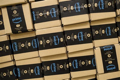 Maybe you would like to learn more about one of these? The Amazon Prime credit card always earns 5% back on Amazon and Whole Foods purchases - but on ...