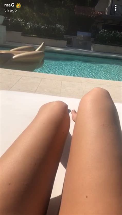 Kylie Jenner Slyly References Pregnancy On Snapchat