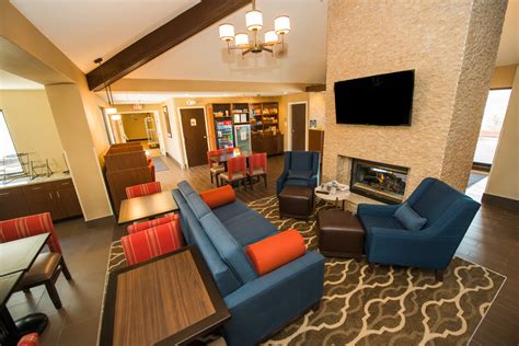 Comfort Inn And Suites In Erie Pa Scott Enterprises Scott Enterprises