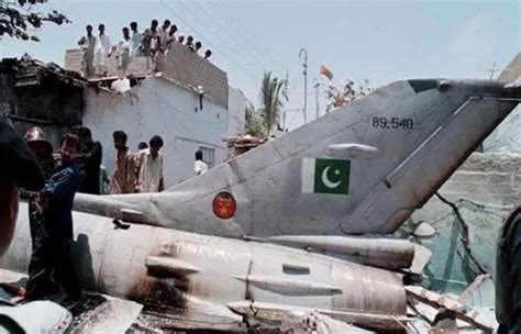 Paf Jet Crashes While On Training Mission Near Sargodha Such Tv