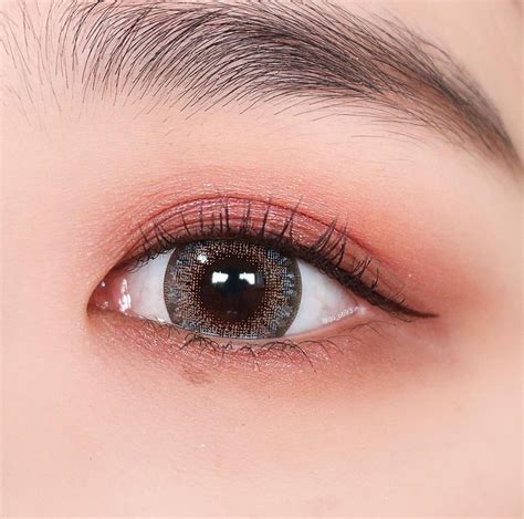Korean Style Eye Makeup 😍 Korean Eye Makeup Eye Makeup Simple Skincare