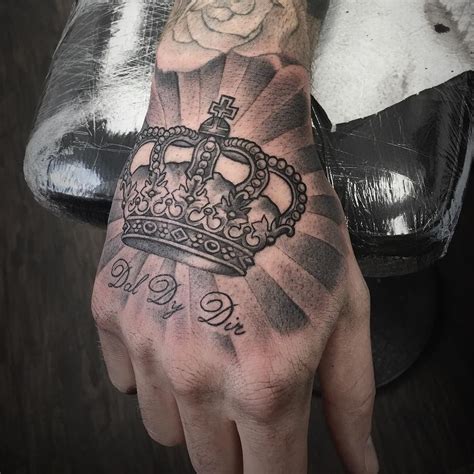 Crown Hand Tattoos For Men Skull Handtattoo Hand Tattoos For Guys Crown Hand Tattoo King
