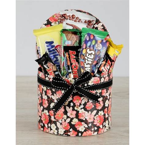 Find birthday gifts for the truly deserving mom. Mom Hat Box of Nestle Chocolates for Mother's Day | South ...