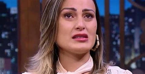 andressa urach relembra período de prostituição precisava ser agredida