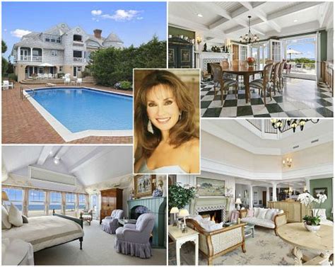 Susan Luccis Beach House In The Hamptons For Sale House In The
