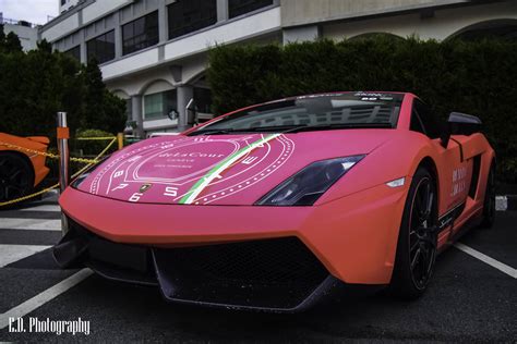 Taarani who comes from a big family would usually see their relatives gather in her grandfather's house every deepavali. Gallery: Lamborghini Gathering in Genting Highlands ...