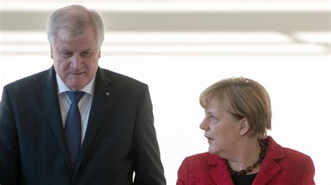 Merkel Und Seehofer Rücken Zusammen Politik Bildde