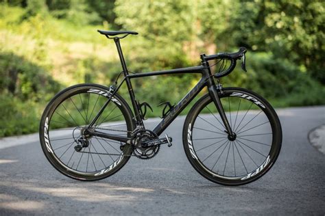 The New Zipp 302 Carbon Wheelset Bike Components
